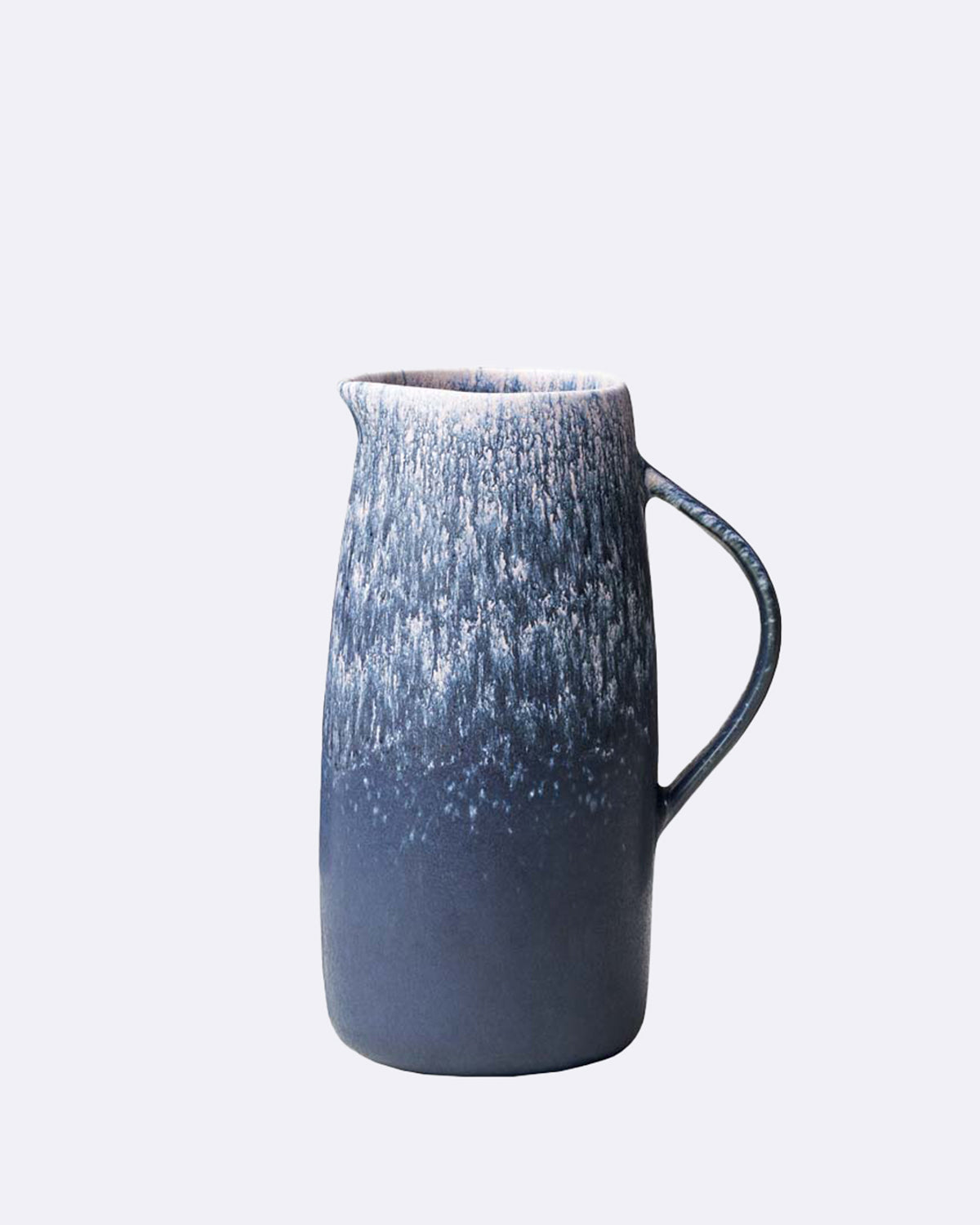 Karaffe aus Keramik in blau