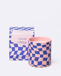 GOOD MOOD Porcelain Scented Candle - crazy in love