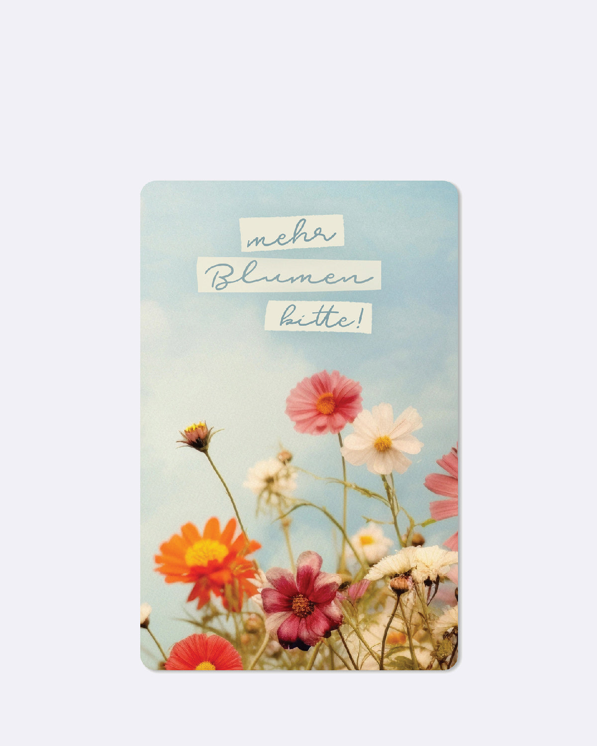 Postkarte in Hellblau und bunten Blumen