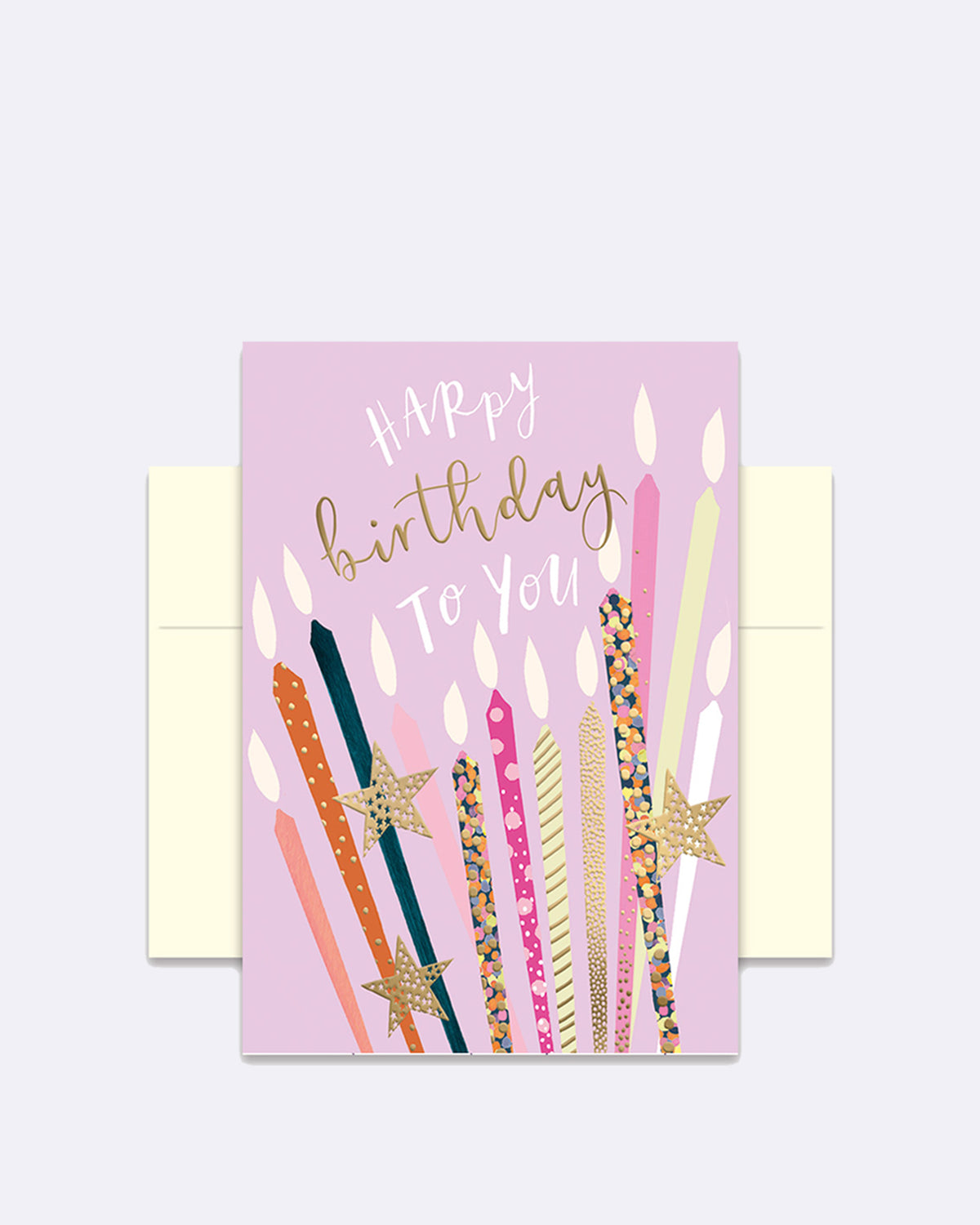 Doppelkarte mit bunten Kerzen und goldenen Sternen auf Rosa mit Schriftzug "HAPPY birthday TO YOU"