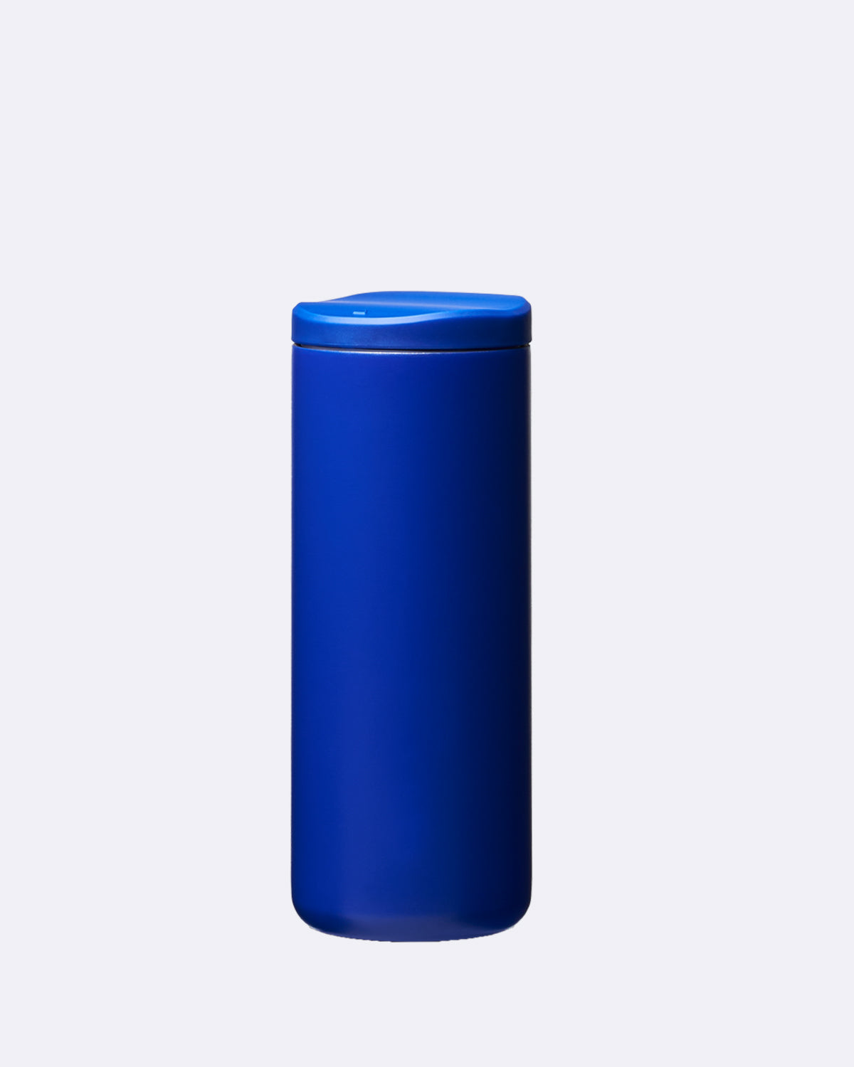 Thermobecher aus Metall in kräftigem Blau ohne sichtbaren mit NEO110