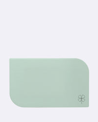 bioloco plant cutting board luck