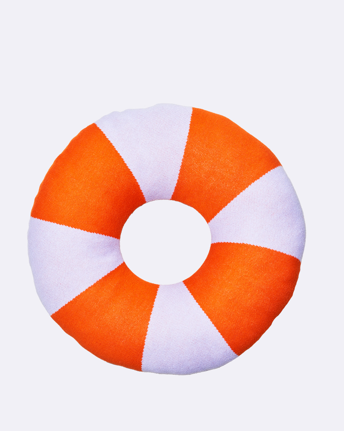 Kissen in Donut-Form mit orange-weißen Segmenten